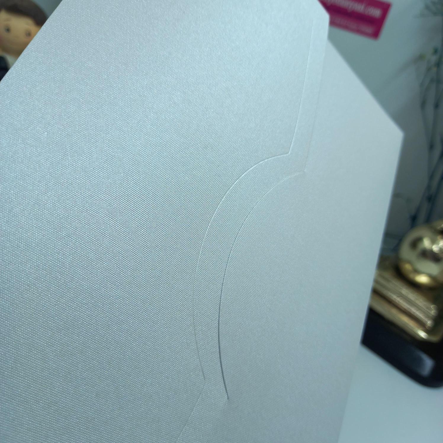 Satin%20White%20Pollen%201250-1%2014X20%20270gr