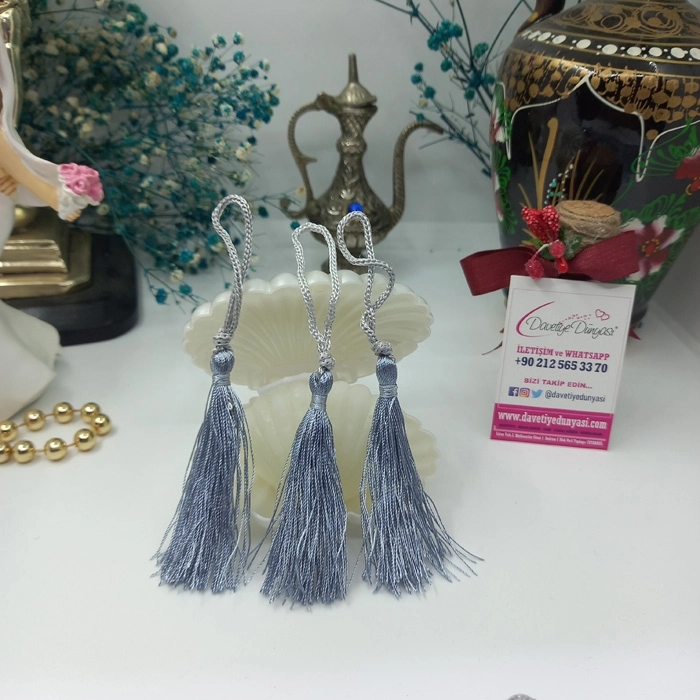 Açık%20Gri%20Püskül