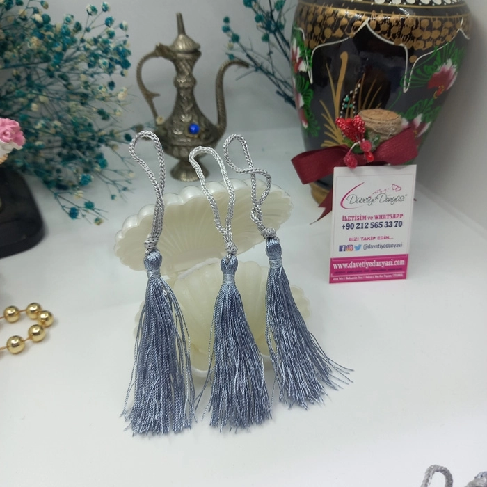 Açık%20Gri%20Püskül