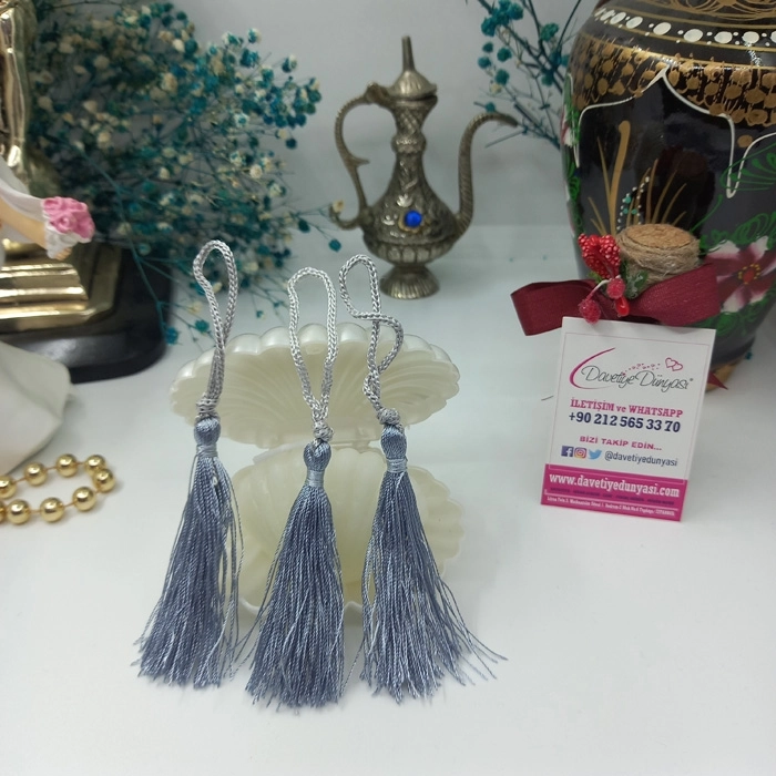 Açık%20Gri%20Püskül