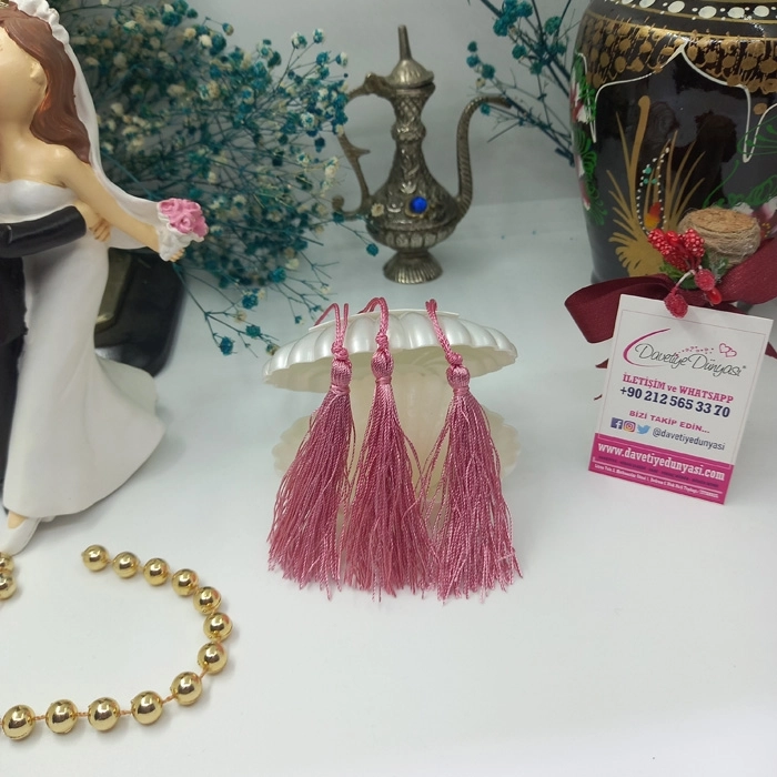 Gül%20Pembe%20Püskül