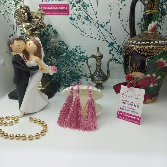 Gül%20Pembe%20Püskül