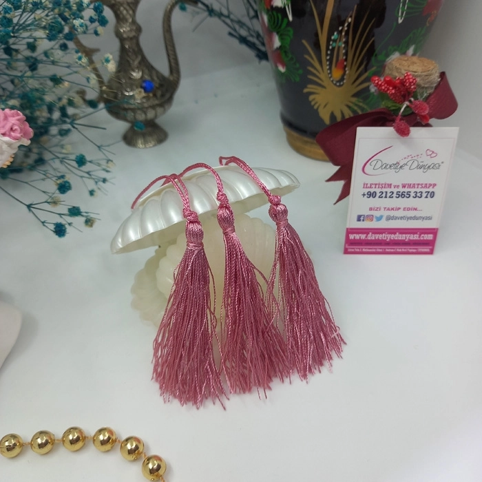 Gül%20Pembe%20Püskül