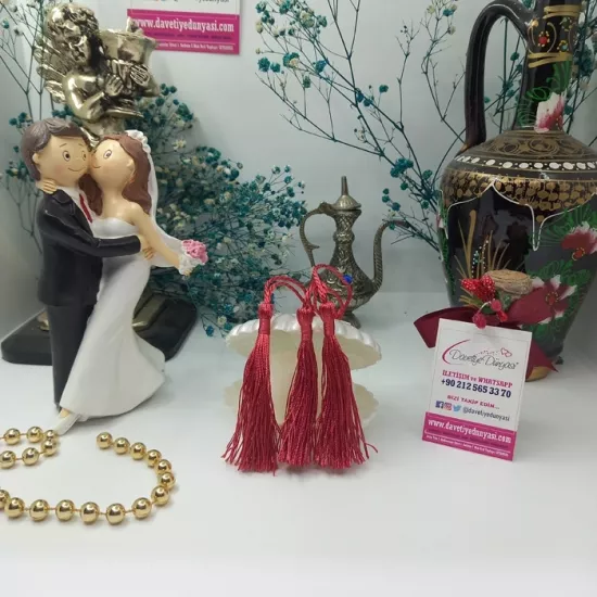 Mat Kırmızı Davetiye Püskülü ve Püskül Fiyatları